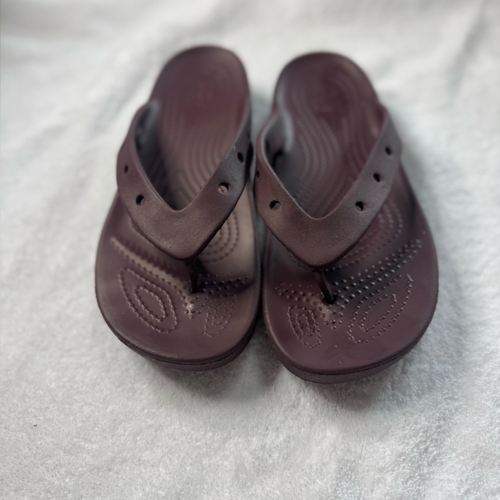 Crocs Classic Flip Flop Thong Sandals Slide Dark Cherry Red Size 8